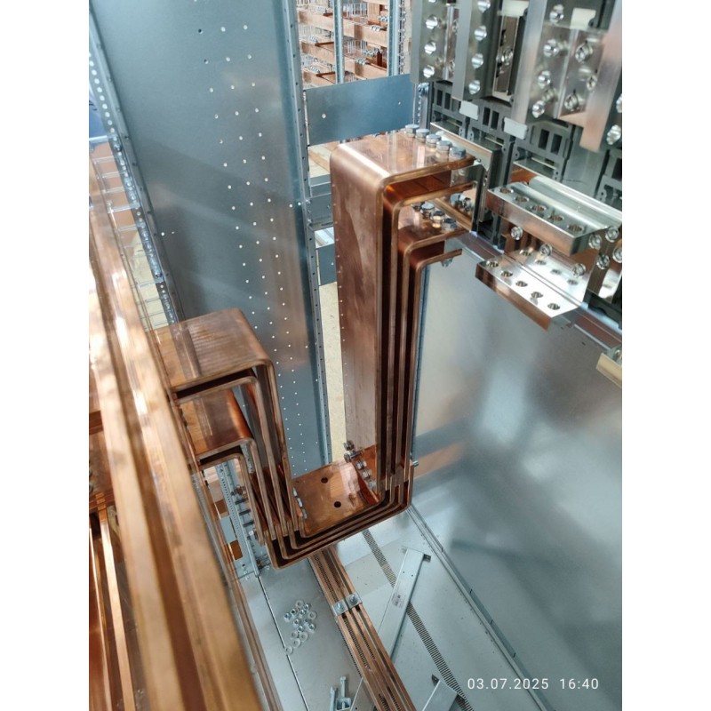 Шина жесткая медная 3х20х4000 мм, 266А, Cu-ETP, R250 (2,14 кг), Vector (UA03020)