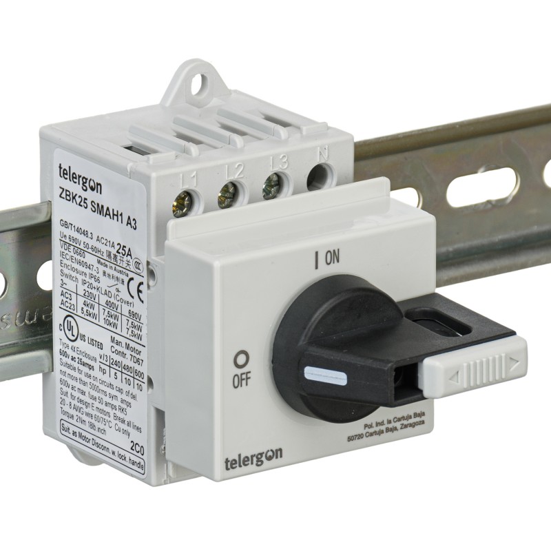 ZBK40SMAH1A3 - Выключатель модульный с прямой ручкой, 3P Ith-40 A, Telergon