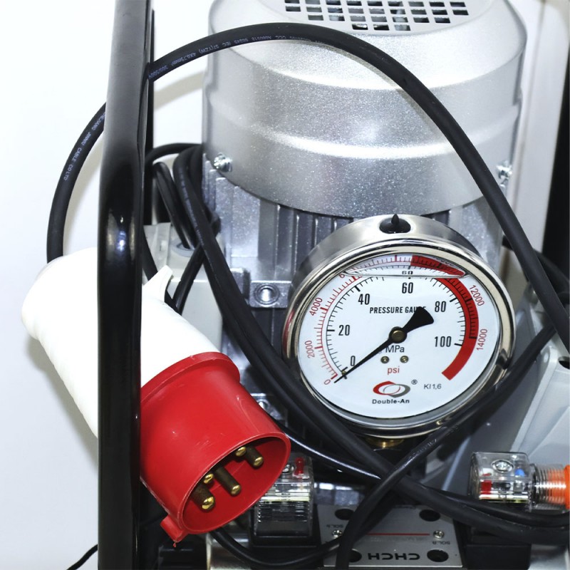 504567 - Гидравлическая станция СР-150D-2 (380В) — 700 бар, 1.5 кВт, двустороннее действие, бак 10 л, Takel